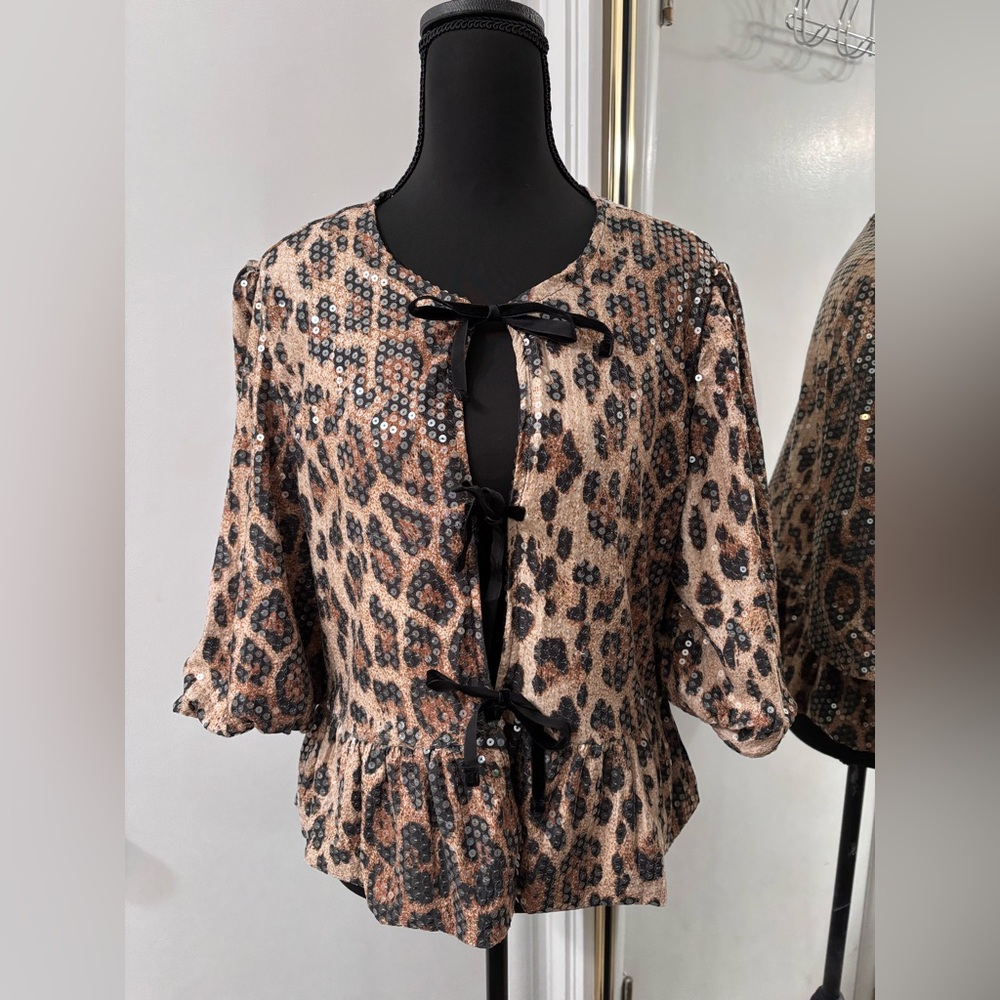 Olivers Leopard Print Sequin Bow-Tie Blouse with Puffy Sleeves